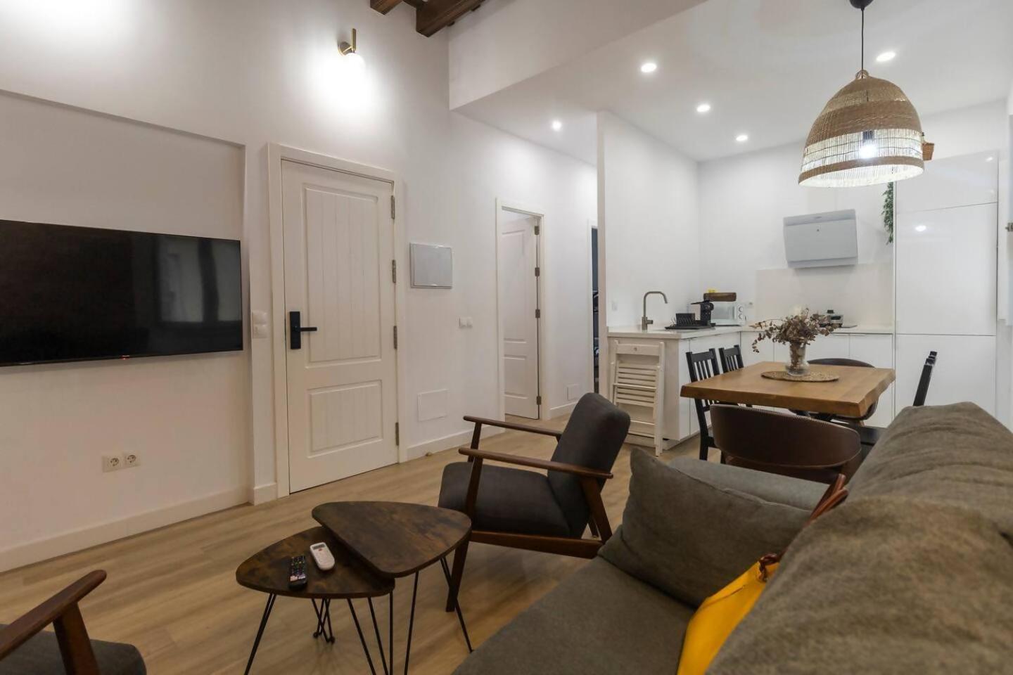 Apartamentos La Cruz Verde Cadiz Bagian luar foto