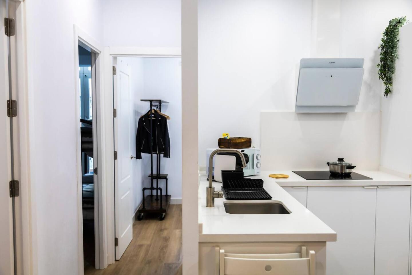 Apartamentos La Cruz Verde Cadiz Bagian luar foto