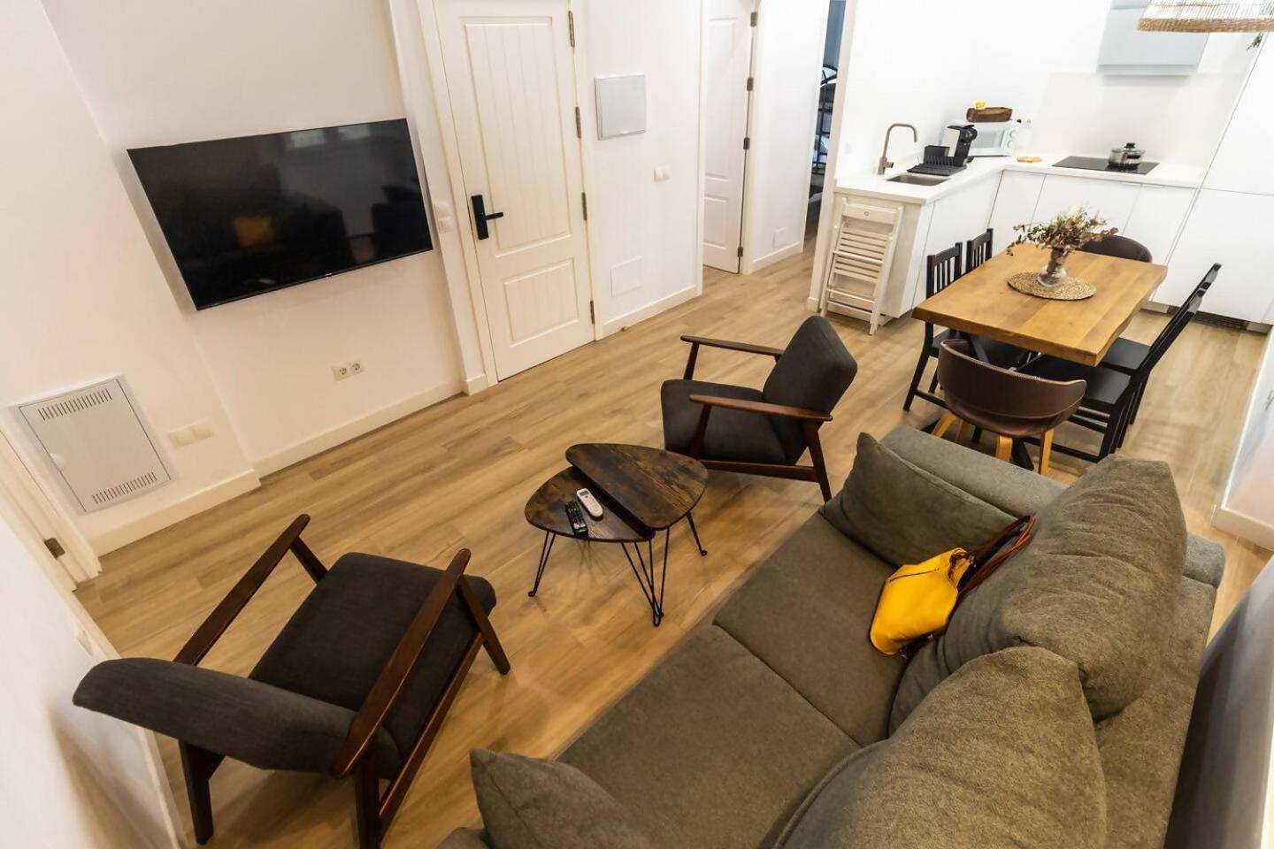 Apartamentos La Cruz Verde Cadiz Bagian luar foto